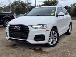 2017 Audi Q3