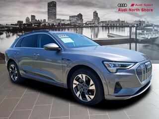 2022 Audi e-tron