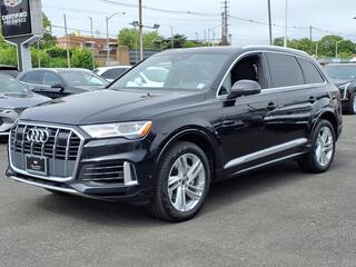 2021 Audi Q7
