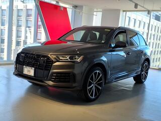 2022 Audi Q7