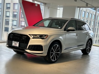 2023 Audi Q7