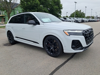 2025 Audi SQ7