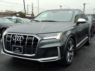 2022 Audi SQ7