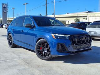 2025 Audi SQ7