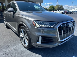 2022 Audi Q7