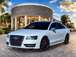 2014 Audi S8