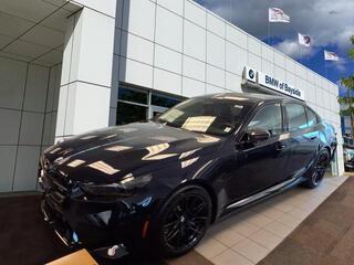2025 BMW M5