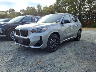 2024 BMW X1