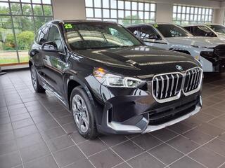2025 BMW X1