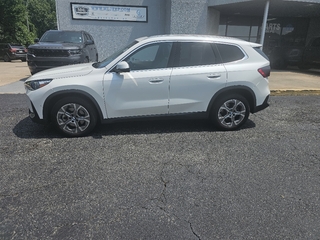 2023 BMW X1