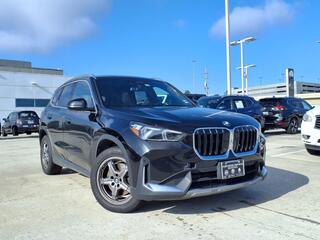 2023 BMW X1