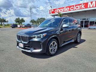 2024 BMW X1