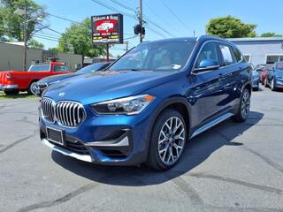 2022 BMW X1