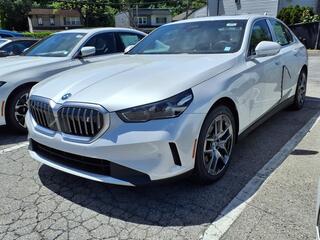 2025 BMW i5