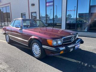 1987 Mercedes-Benz 560-Class