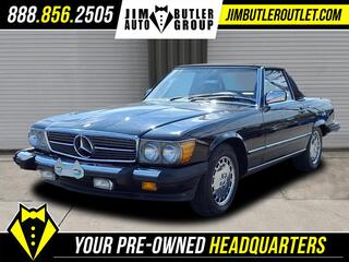 1987 Mercedes-Benz 560-Class