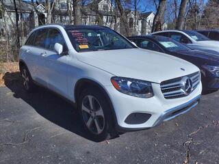 2016 Mercedes-Benz Glc