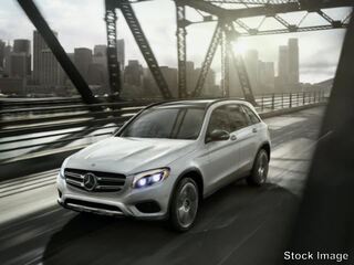 2016 Mercedes-Benz Glc