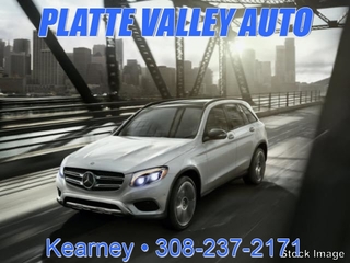 2017 Mercedes-Benz Glc