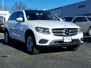 2017 Mercedes-Benz Glc
