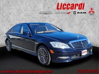 2010 Mercedes-Benz S-Class