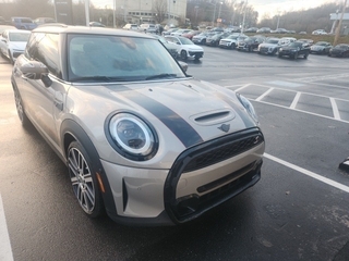 2022 Mini Hardtop 2 Door