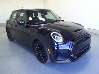 2024 Mini Hardtop 4 Door