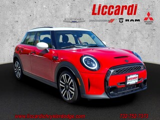 2024 Mini Hardtop 4 Door