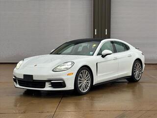 2018 Porsche Panamera