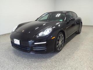 2016 Porsche Panamera