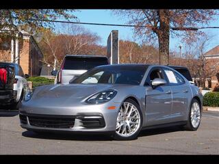 2018 Porsche Panamera
