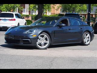 2018 Porsche Panamera