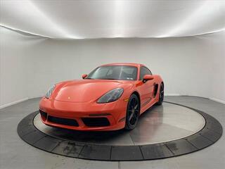 2022 Porsche 718 Cayman