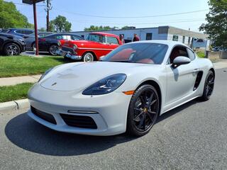2019 Porsche 718 Cayman