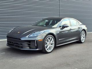 2025 Porsche Panamera