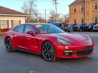 2018 Porsche Panamera