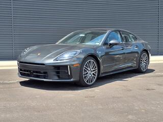 2025 Porsche Panamera