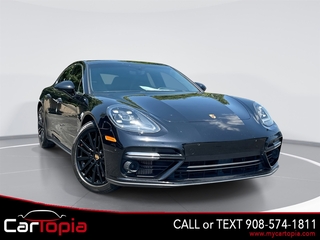 2017 Porsche Panamera