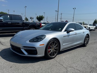 2018 Porsche Panamera