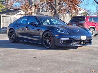 2019 Porsche Panamera