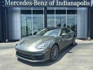 2023 Porsche Panamera