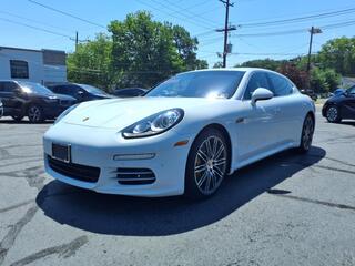 2015 Porsche Panamera
