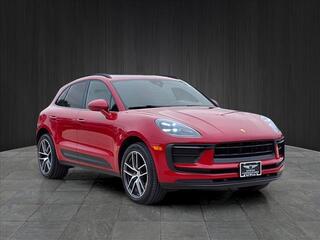 2022 Porsche Macan