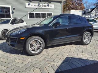 2017 Porsche Macan