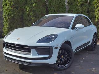 2022 Porsche Macan