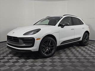 2025 Porsche Macan for sale in Waukesha WI