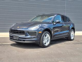 2022 Porsche Macan