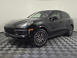 2022 Porsche Cayenne for sale in Waukesha WI