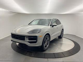 2025 Porsche Cayenne for sale in Sewickley PA