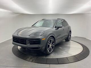 2025 Porsche Cayenne